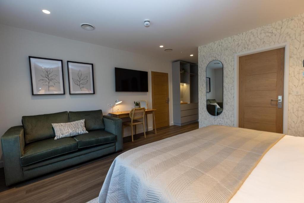 The Kingswood Hotel เซนต์ออสเทลล์ ภายนอก รูปภาพ